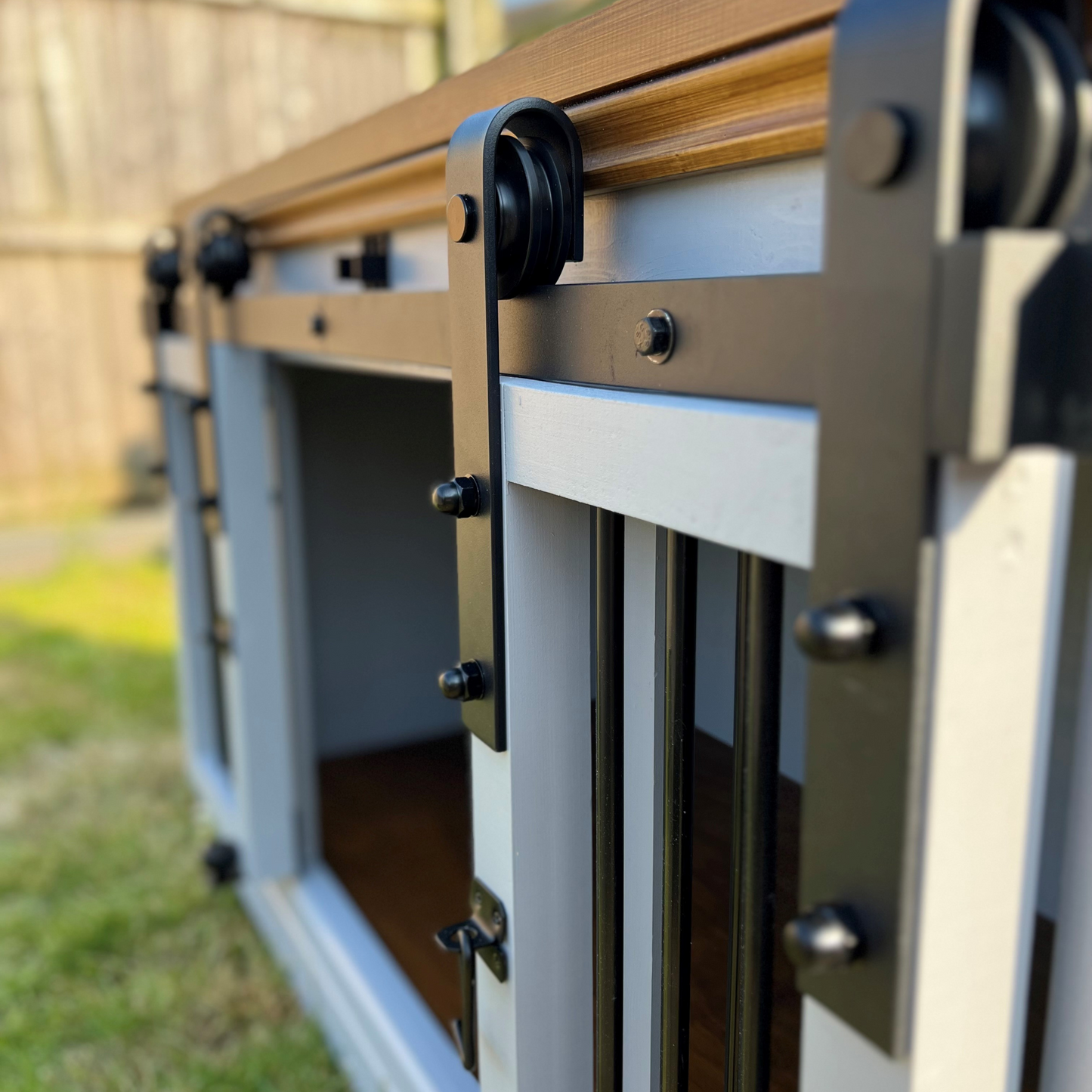Glide Gate Bedrooms (Sliding Door Kennels)